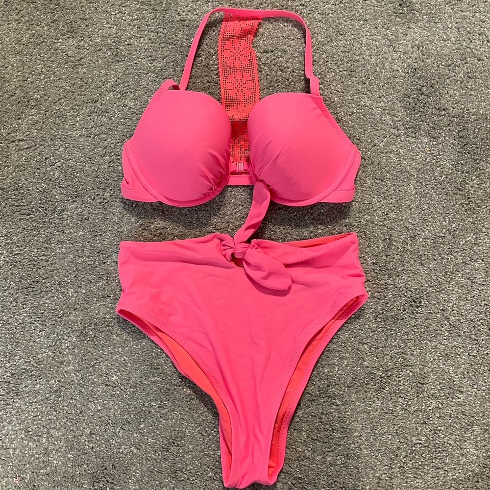 Aerie Bathing Suit, Medium Bottoms and 34DD Top